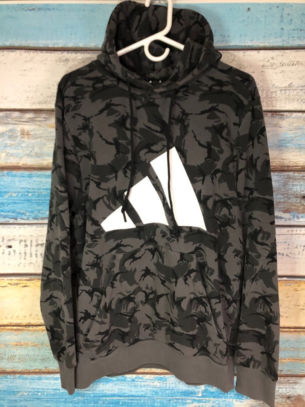 Adidas Gray Camo Hoodie Originals Future Icons Primegreen Men's Size Large EUC